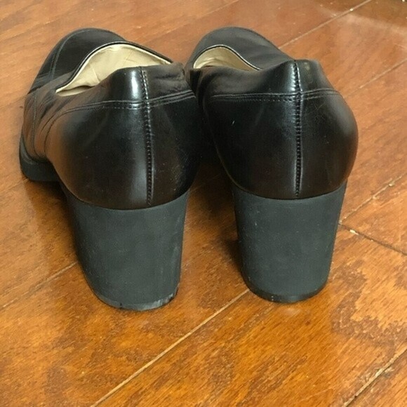 Enzo Angiolini "Liberty" Black Loafer Block Heel Women's Size 8 Slip-On - Picture 4 of 10